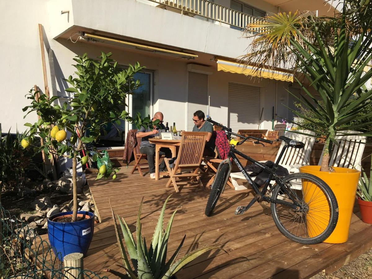 Petit Studio Terrasse Rez De Jardin Piscine Sur L'Ocean Lejlighed Biarritz Eksteriør billede